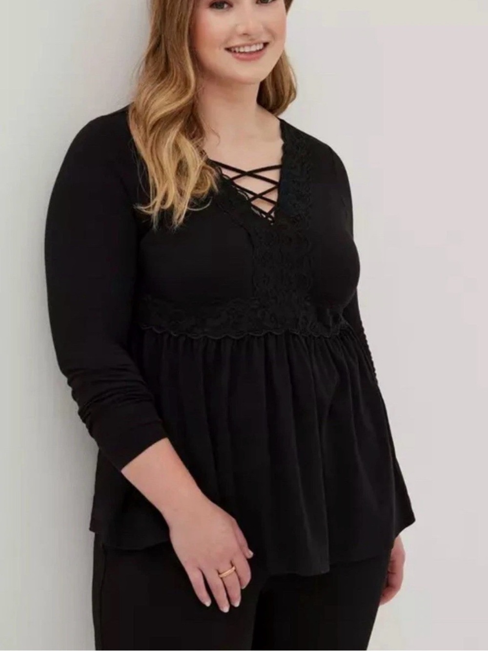 Torrid Babydoll Super Soft Goth V-Neck Lace-Up Lace Trim Top Sz XL